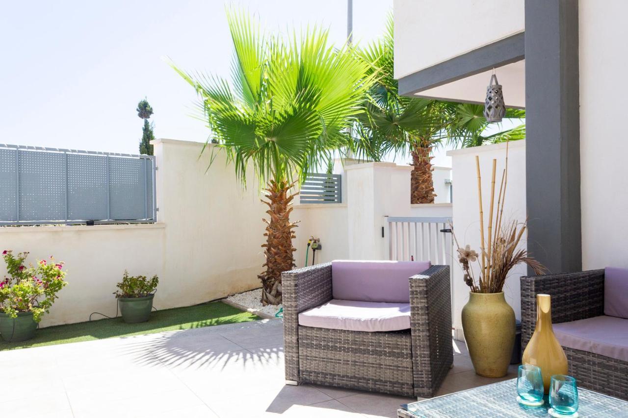 Bungalow Pink Garden Orihuela Eksteriør billede