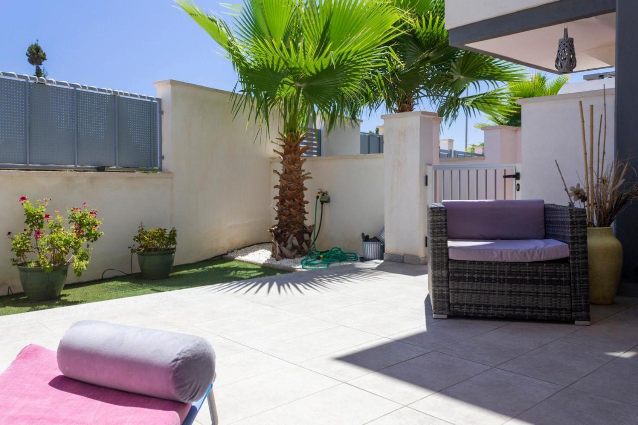 Bungalow Pink Garden Orihuela Eksteriør billede